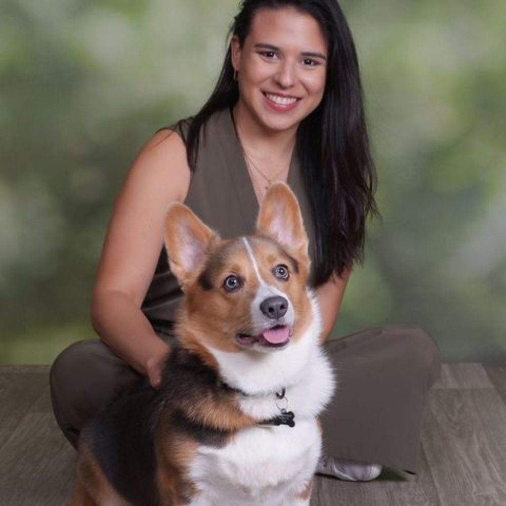 Meet your Posher, Gabriela